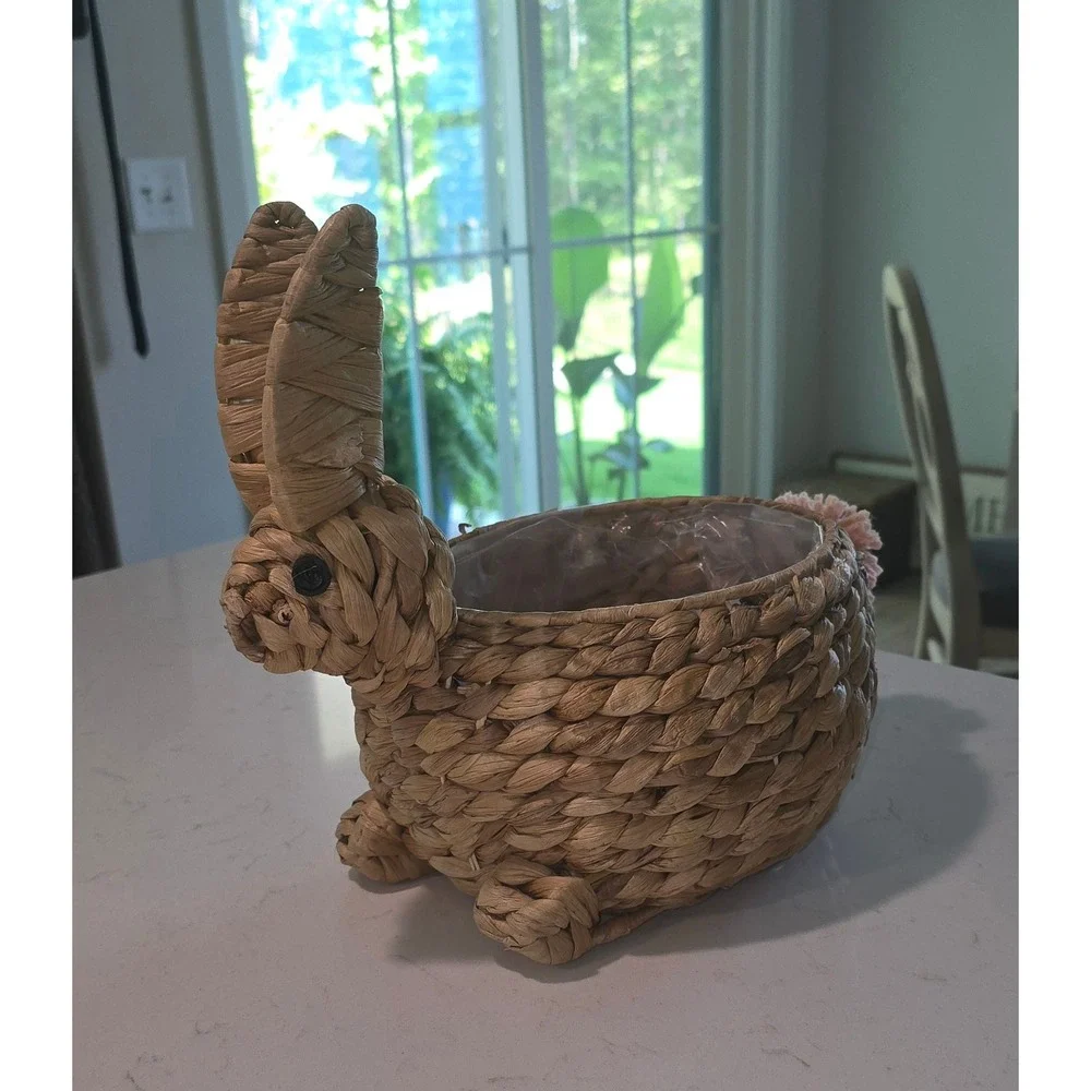 Woven Seagrass Bunny Basket Easter Rabbit Planter with Pink Pom Tail & Liner